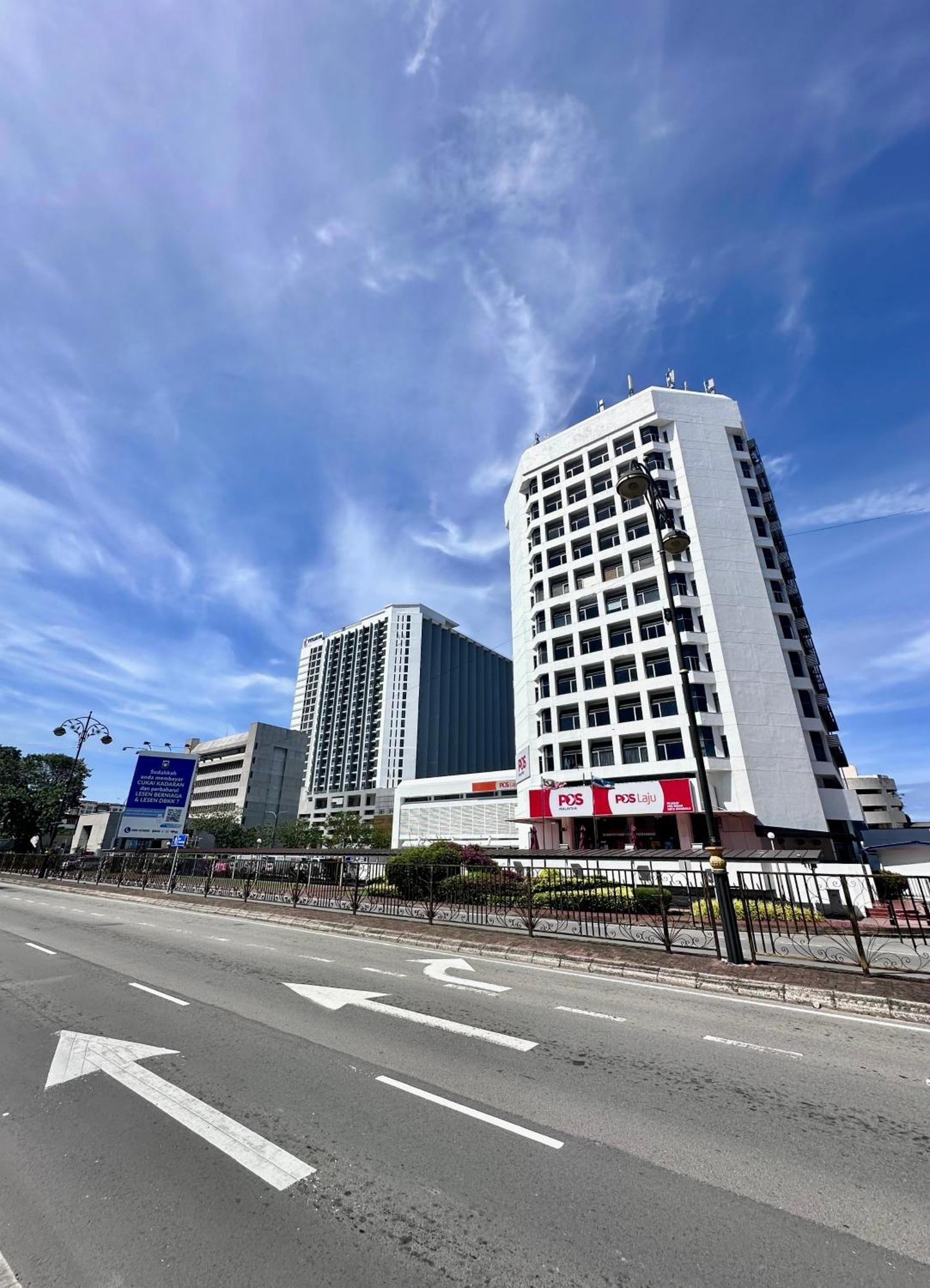 Kota Kinabalu City Centre @ The Shore By Casa Yolo ภายนอก รูปภาพ