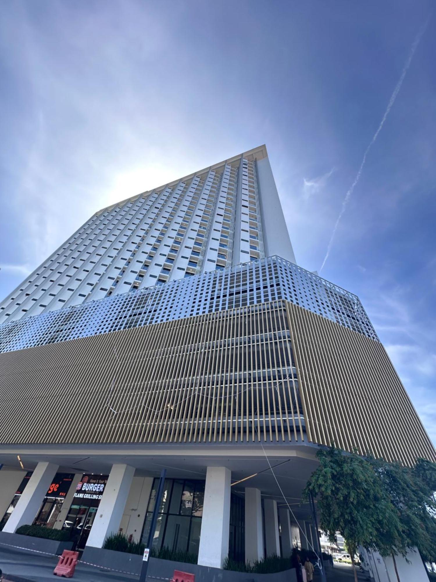 Kota Kinabalu City Centre @ The Shore By Casa Yolo ภายนอก รูปภาพ